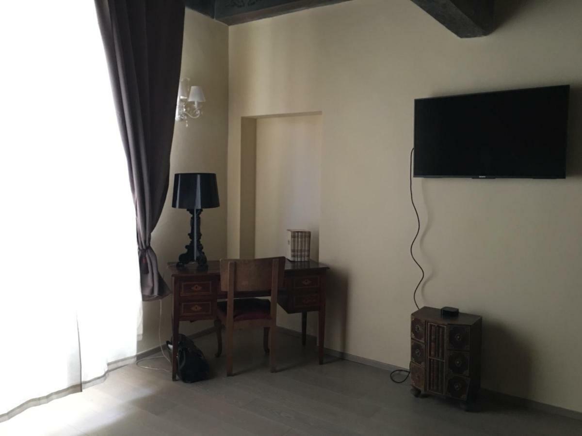 Visione Strada Maggiore 62 Болоня Екстериор снимка