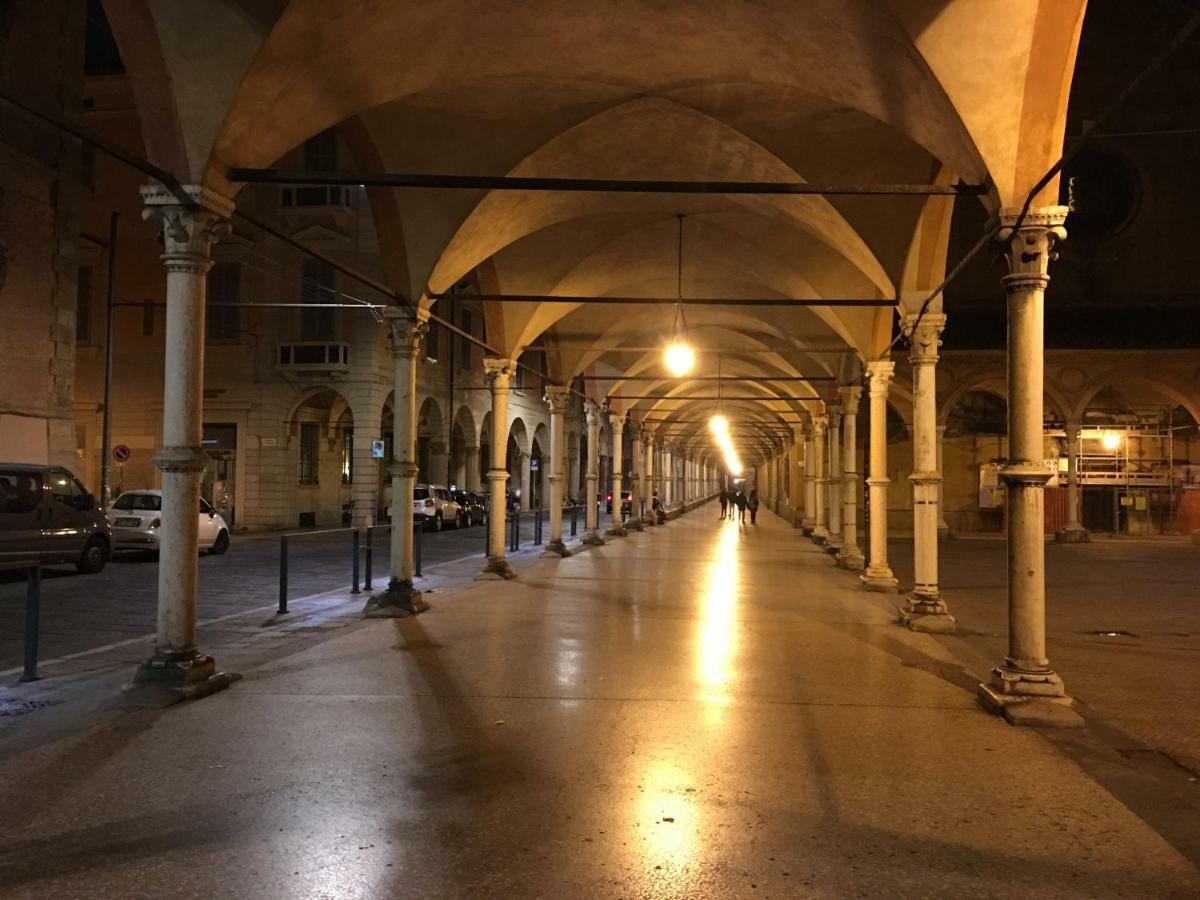 Visione Strada Maggiore 62 Болоня Екстериор снимка